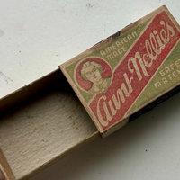 SOLD: Vintage Aunt Nellie's Safety Match Box