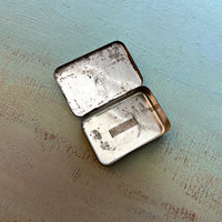 SOLD: Vintage Edgeworth Tobacco Tin