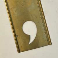 Large Apostrophe/Comma Brass Stencil