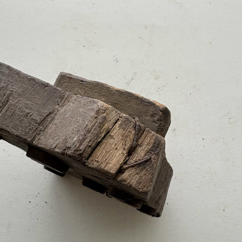 Vintage Print Block Large 4