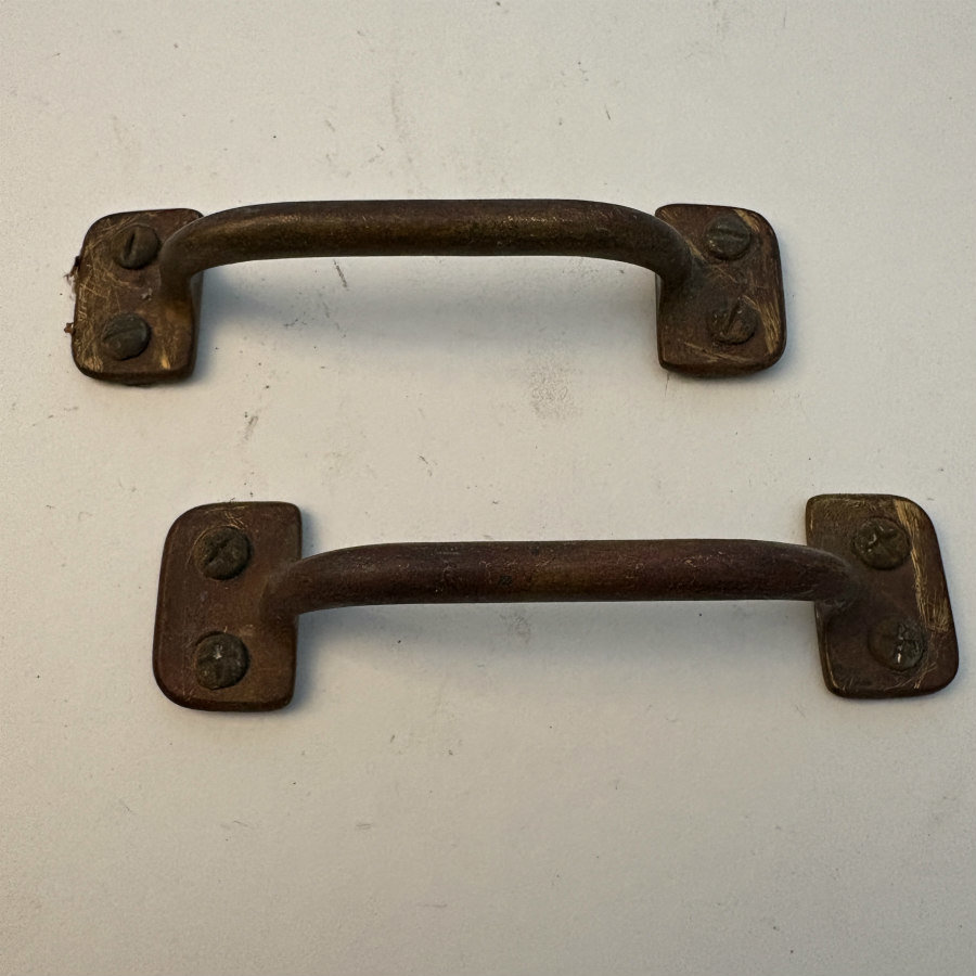 Rusty Metal Handle Duo