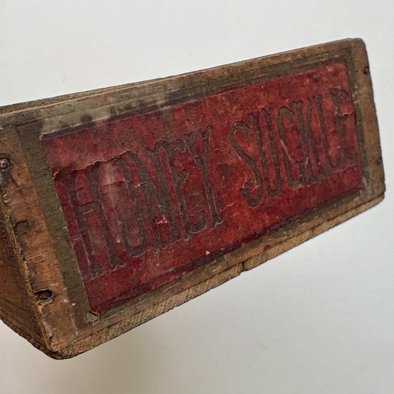 SOLD: Wooden 2-Compartment Cigar Box: Honey Suckle 