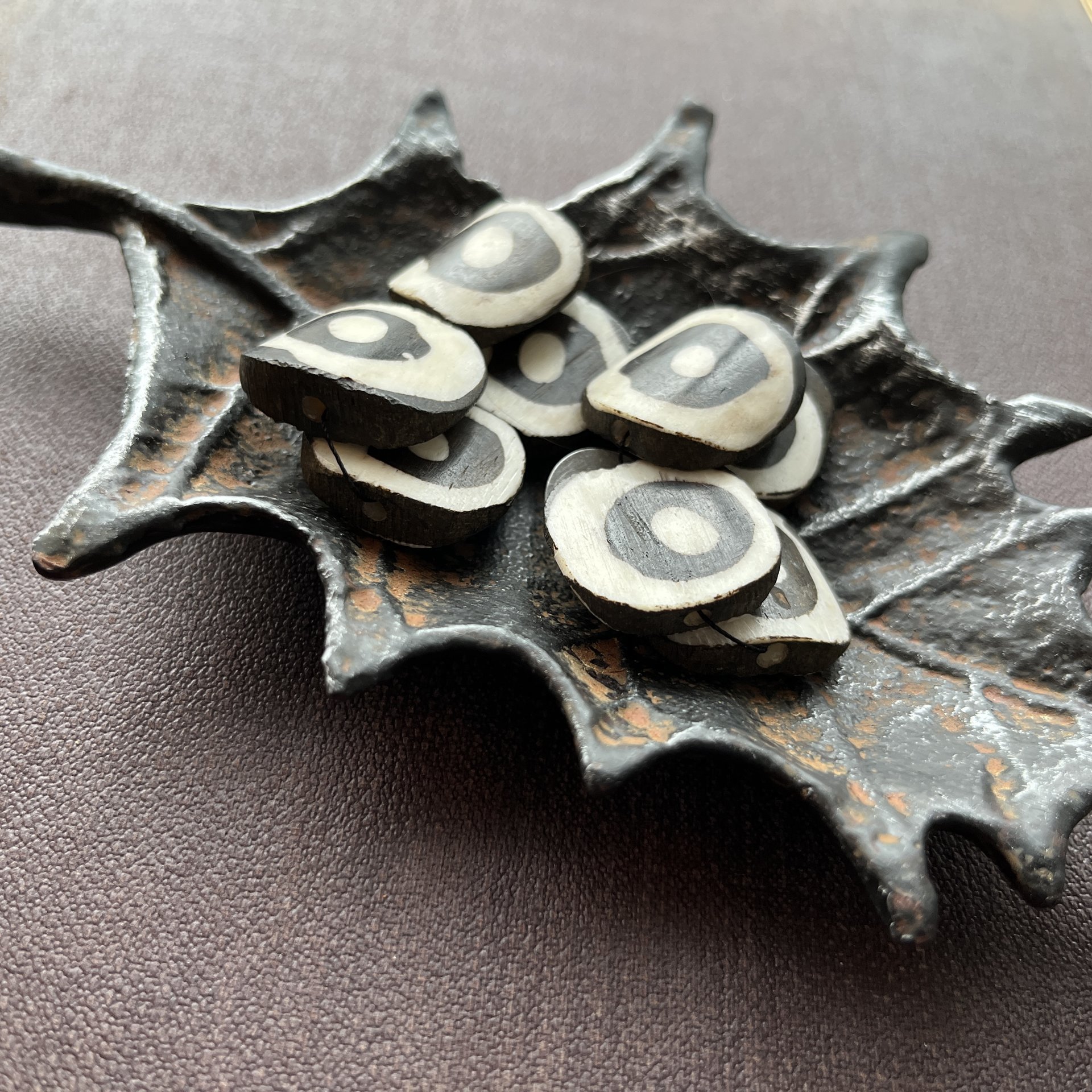 Patina Metal Leaf Tray: 1