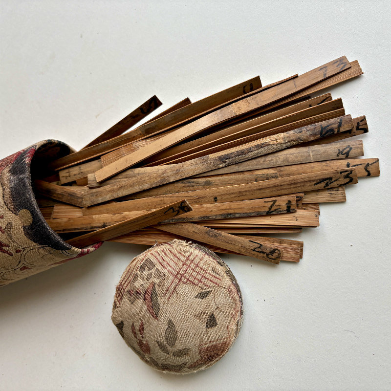 SOLD: Vintage Kau Chim Chinese Fortune Telling Sticks Set