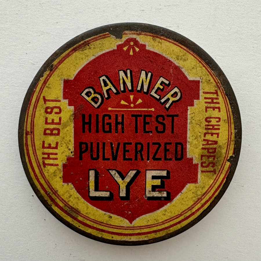 Vintage Tin Lid: Banner Lye