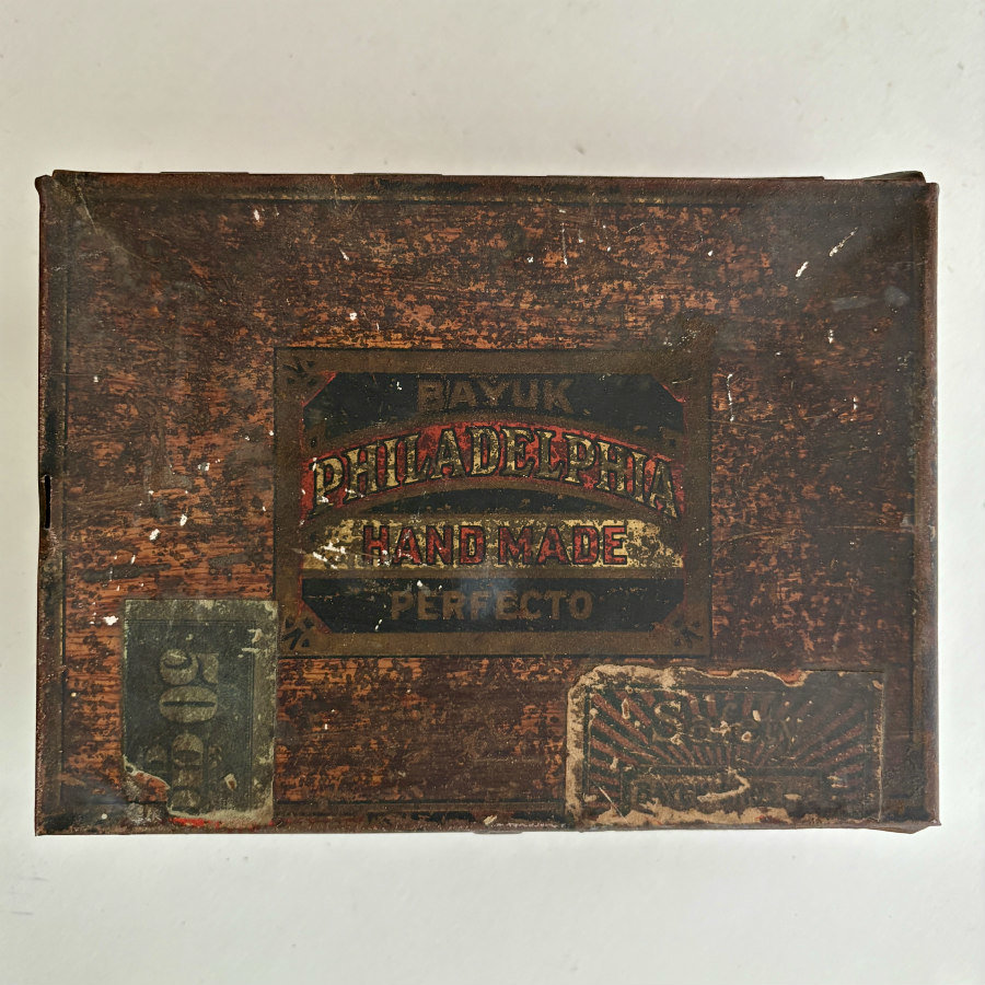 SOLD: Vintage Tin Cigar Box: Philadelphia Handmade