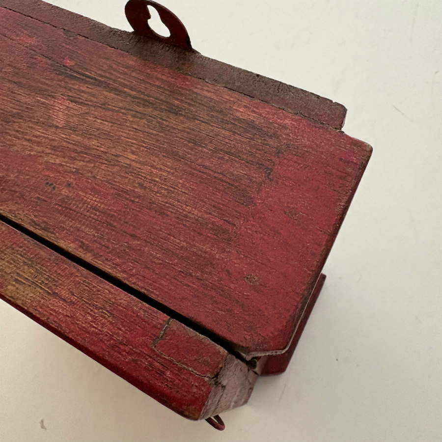 Rustic Teak Wood Clock Box: Red Medium