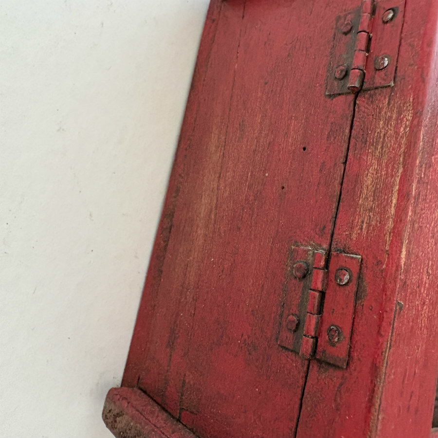 Rustic Teak Wood Clock Box: Red Medium