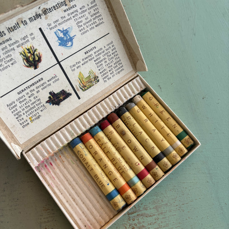 SOLD: Vintage Sakura Cray-Pas Oil Sticks