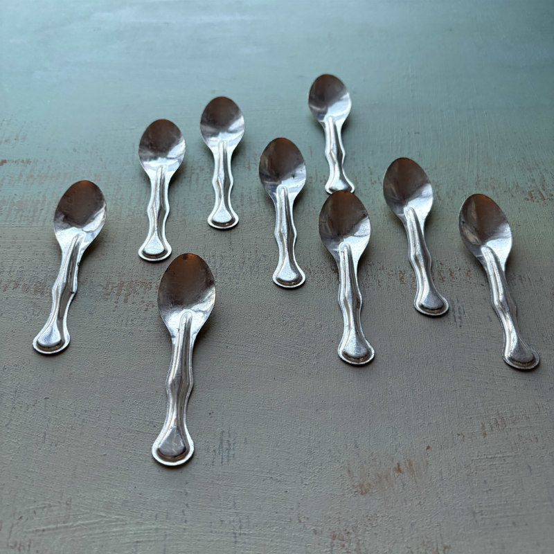 SOLD: Vintage Metal Ice Cream Spoon Set 2