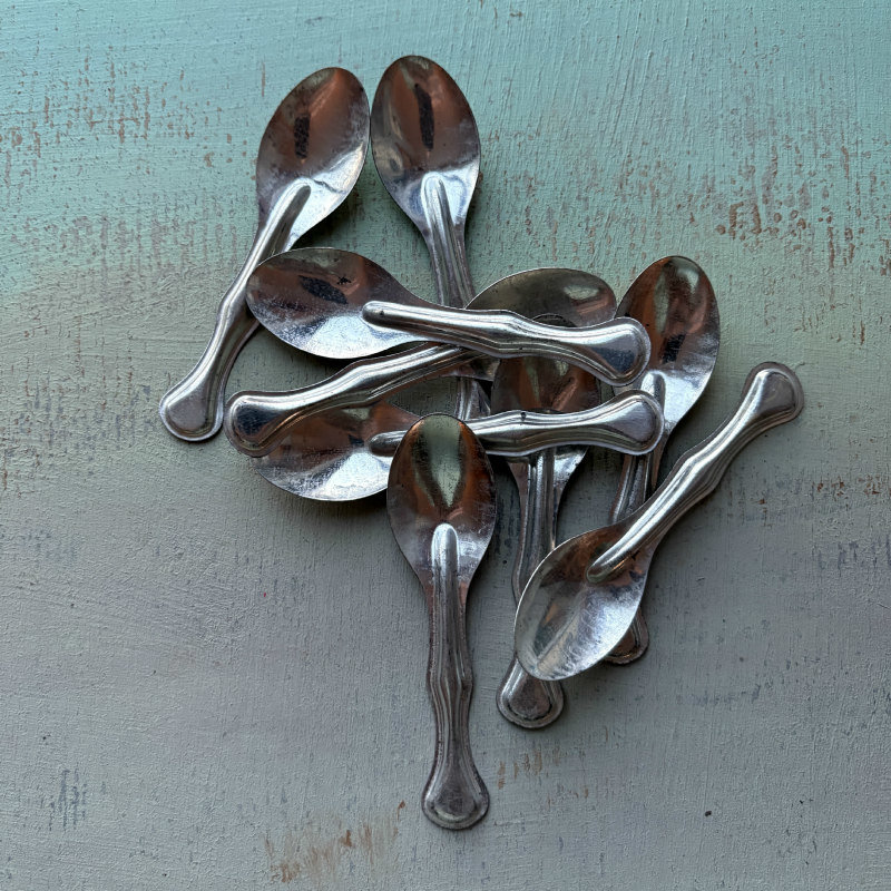 SOLD: Vintage Metal Ice Cream Spoon Set 2