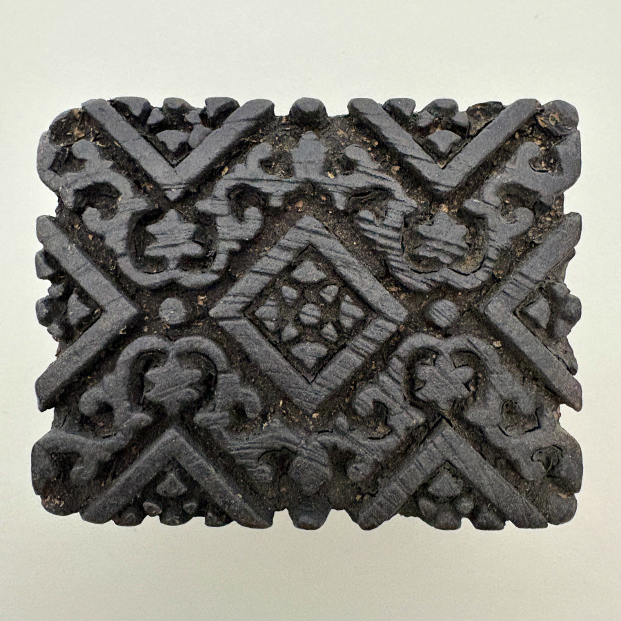 Vintage Print Block Large 2