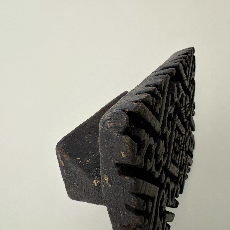 Vintage Print Block Large 2