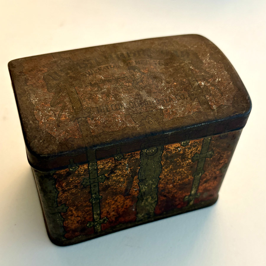 SOLD: Vintage Tea Tin: Swee-Touch-Nee