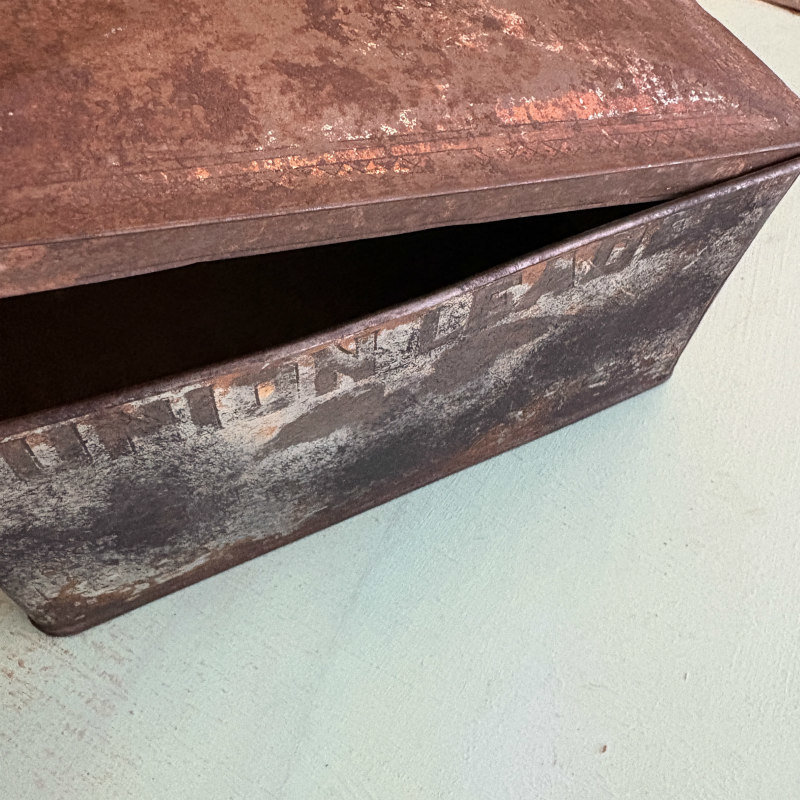 Vintage Metal Slot Box: Union Leader