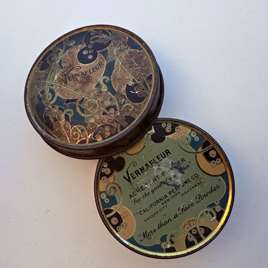 SOLD: Vintage Vernafleur Face Powder Tin