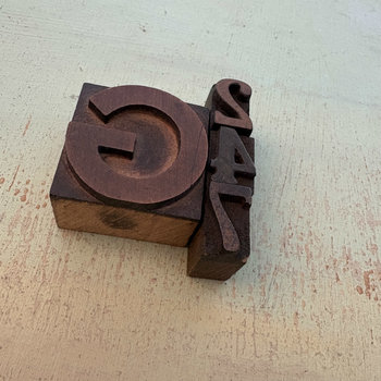 SOLD: Vintage Wood Type Set: G247