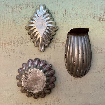 SOLD: Vintage Fluted Tin Molds: Set of Three: 1 