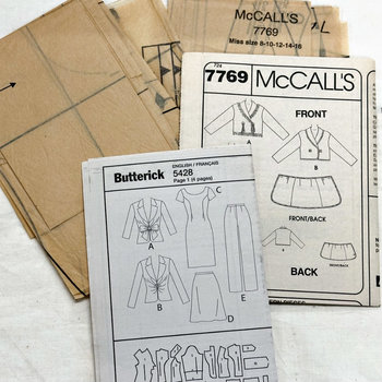 Vintage Sewing Patterns & Instruction Pack