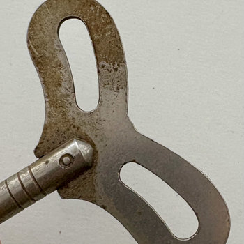 SOLD: Vintage Clock Key