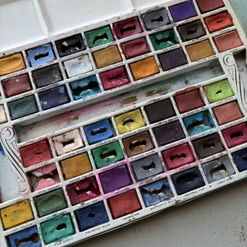 SOLD: Vintage English Watercolor Paint Tin: Large 