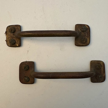 Rusty Metal Handle Duo
