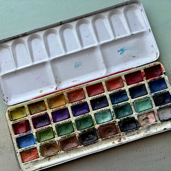 SOLD: Vintage Watercolor Paint Tin: Kopy Kat 2