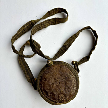 Tibetan Prayer Box Necklace: Round 