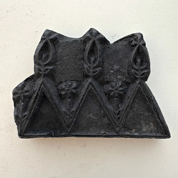 SOLD: Vintage Print Block Medium 11