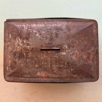 Vintage Metal Slot Box: Union Leader