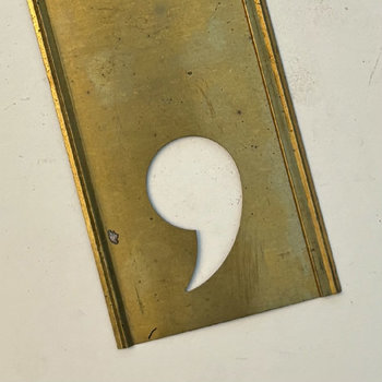 Large Apostrophe/Comma Brass Stencil